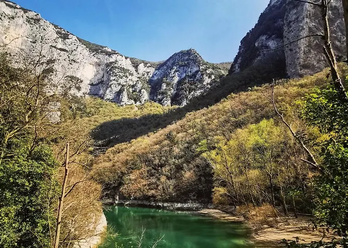 Aquilegia B&B 악콸라냐