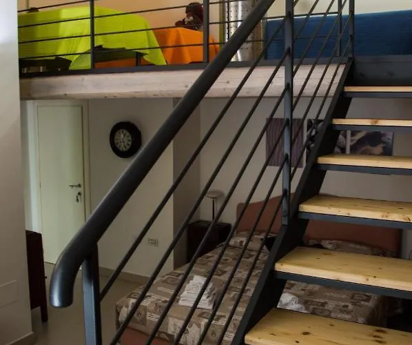 B&B Aquilegia 악콸라냐